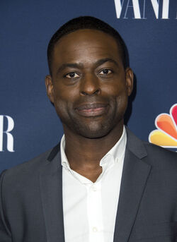 Invencível': Imagens inéditas da 2ª temporada apresentam o vilão  interpretado por Sterling K. Brown; Confira! - CinePOP