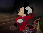 Fantasia-disneyscreencaps.com-3236