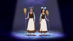 Cinderella3-disneyscreencaps.com-7822