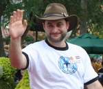 Dave Filoni hello.jpg (431 KB) Dave Filoni at the Star Wars Weekends in June 2015.
