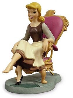 Figurine peter & wendy 65th anniversary piece collection disney trad  -4059725 - Photos Collection figurines de Figurines Disney Collection