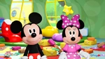 Disney+ thumbnail of "Mickey's Mail Mix-Up"