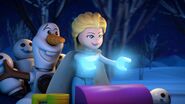 Frozen Lego shorts first look(2)