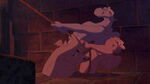 Hunchback-of-the-notre-dame-disneyscreencaps.com-9141