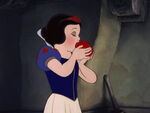 Snow-white-disneyscreencaps.com-8751