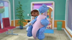 bronty doc mcstuffins