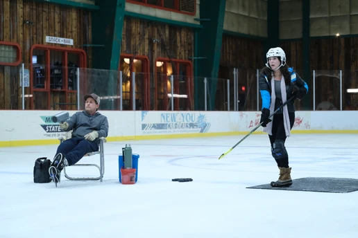 Hockey Moms Promotional Photo (4)