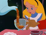 Alice-in-wonderland-disneyscreencaps.com-5434