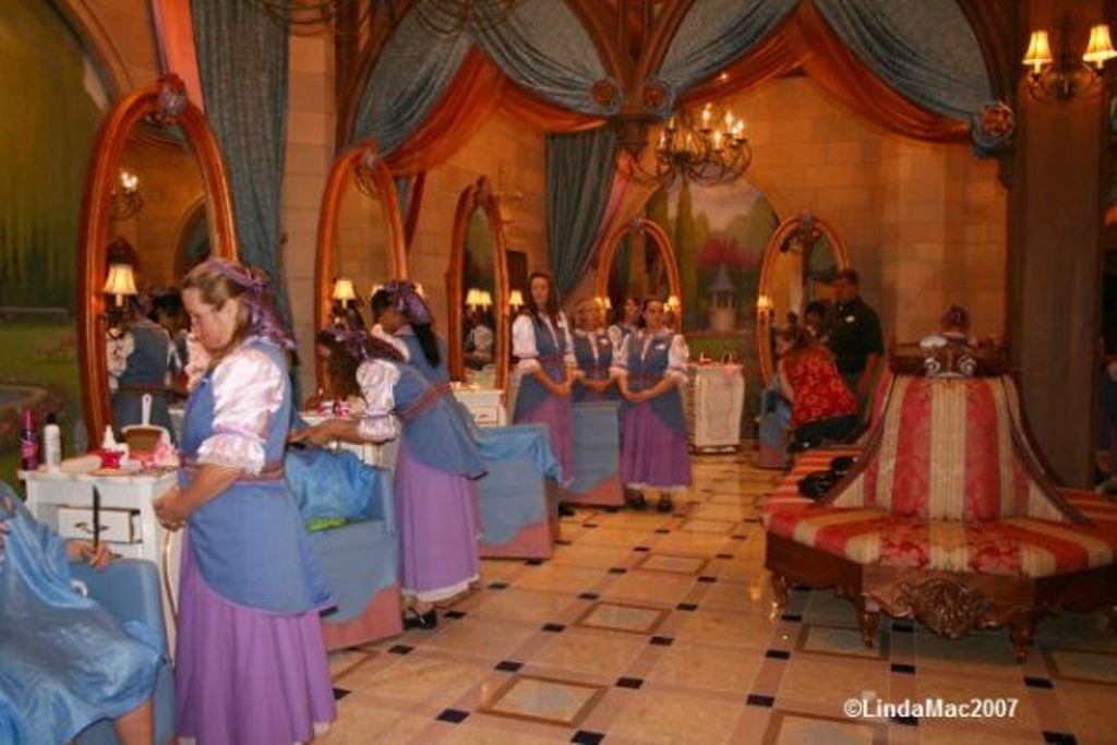 Bibbidi Bobbidi Boutique Disney Wiki Fandom