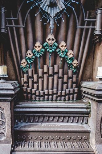 Thurl-Ravenscroft-Organ-Ghosts-Haunted-Mansion