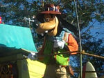 Goofy in the Animal Kingdom Parade