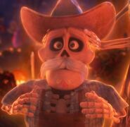 Papá Julio in Coco