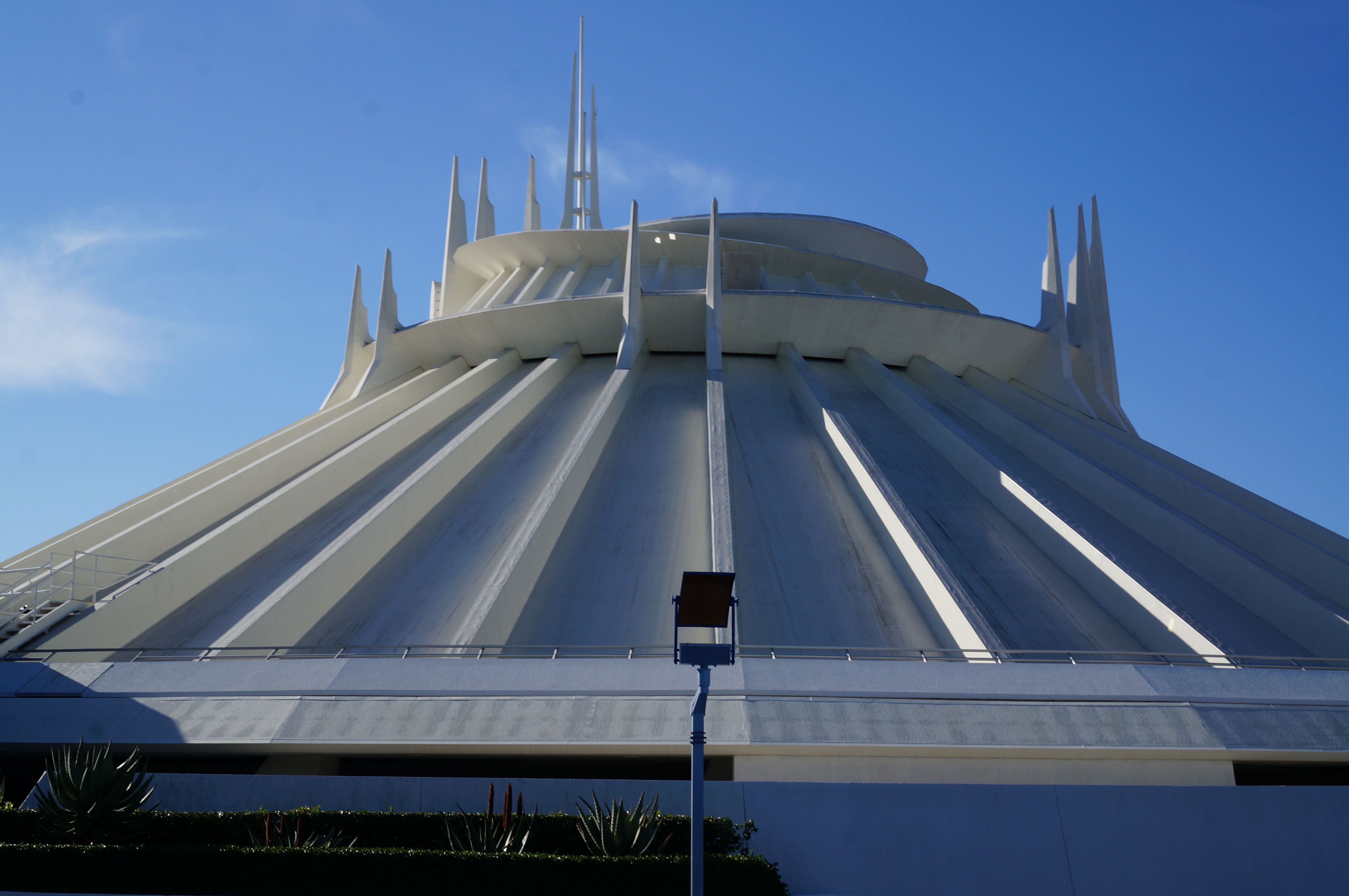 disneyland space mountain