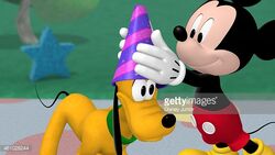 Mickey Mouse Clubhouse S05E09 Mickeys Happy Mousekeday matouj jioa