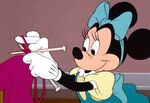 Minnie-Mouse Knitting