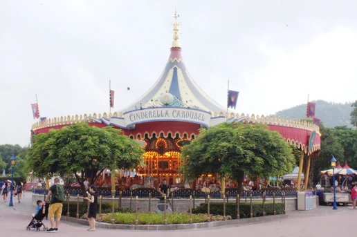 HKDL Cinderella Carousel
