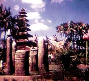 The original Tikis in their original 1971 position adjacent to the Jungle Cruise.