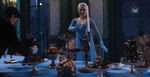 Once Upon a Time - 4x08 - Smash the Mirror - Elsa Dinner Preperation