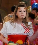 Billie (Pair of Kings).png (268 KB) Billie (Pair of Kings)