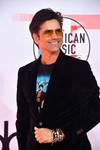 John Stamos attending the 2018 American Music Awards.