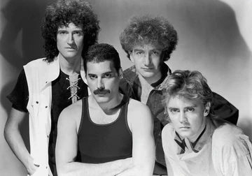 Queen | Disney Wiki | Fandom