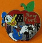 Big-Apple-Donald-Duck