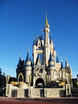 Cinderella Castle of Magic Kingdom Florida.jpg