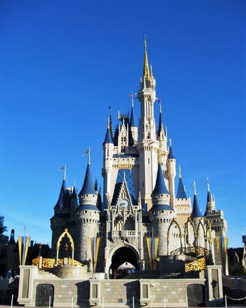Cinderella Castle Disney Wiki Fandom The castle's redesign is meant to pay tribute to all of the disney princesses. cinderella castle disney wiki fandom