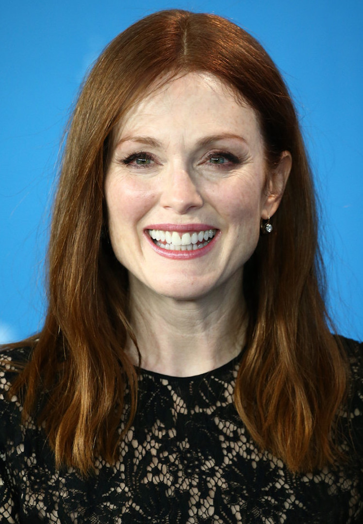 julianne moore little mermaid