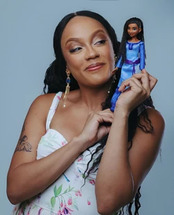 Luci Salutes Asha