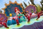 Ariel-Flounder-Under-the-Sea-The-Little-Mermaid-at-Shanghai-Disney-Fantasyland-Voyage-to-the-Crystal-Grotto