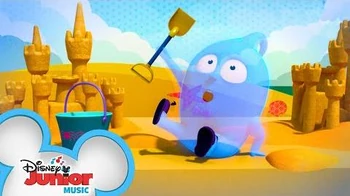 Haunteray Bay Music Video 🏖️ Vampirina Disney Junior