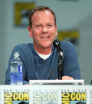 Kiefer Sutherland speaks at the 2014 San Diego Comic Con.