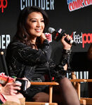 Ming-Na Wen speaks at the 2017 New York Comic Con.