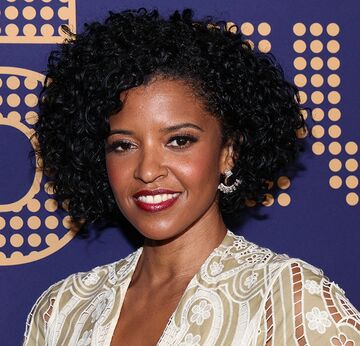 Ren e Elise Goldsberry Disney Wiki Fandom