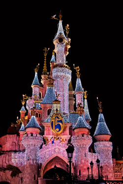 Disneyland Resort Paris 15th anniversary, Disney Wiki