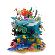 Finding Nemo Snowglobe