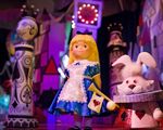 Alice and the White Rabbit (Disneyland, Tokyo Disneyland)