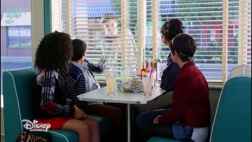 AndiMack-111AtTheSpoon