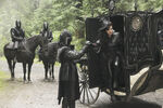 Once Upon a Time - 1x09 - True North - Photography - Evil Queen Carriage