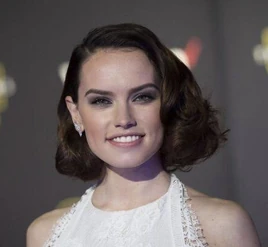Daisy Ridley23