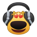 Disney Emoji Blitz - Headphones Dug - Heart Eye Variation