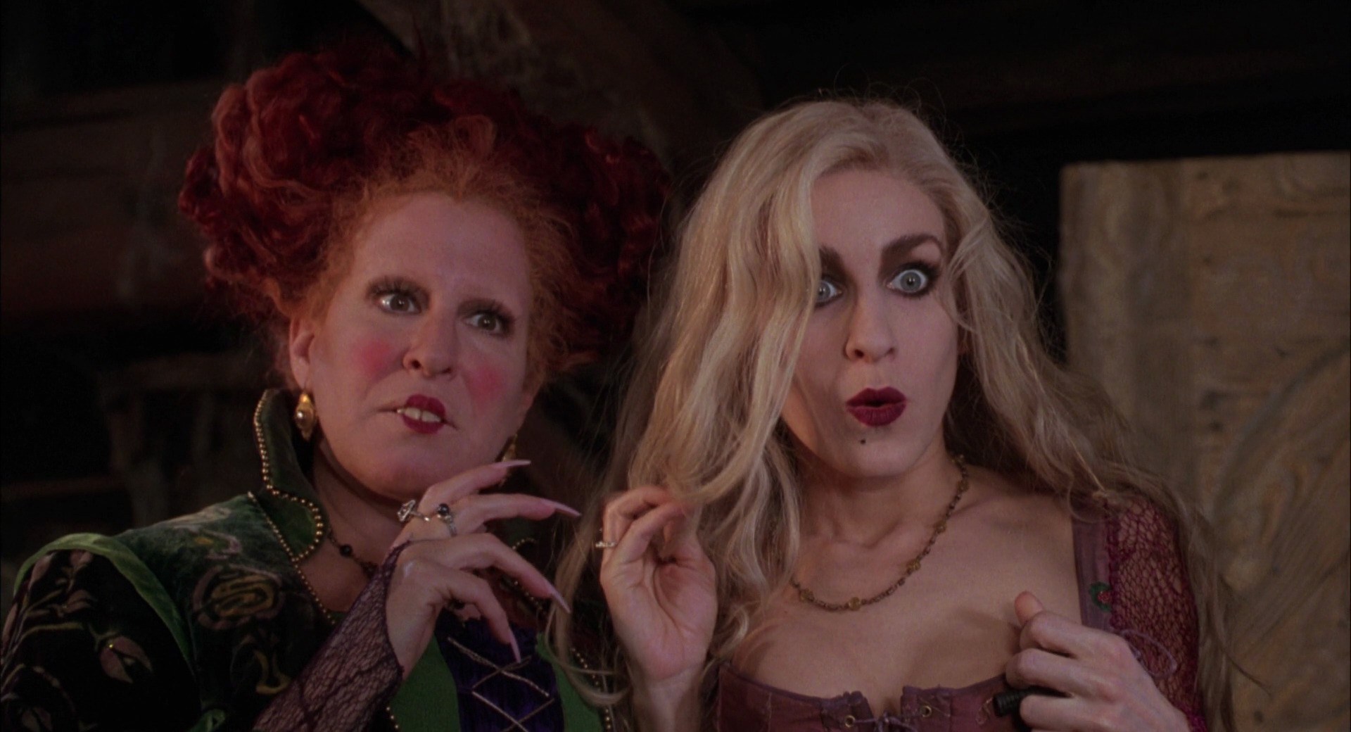 Hocus Pocus 2 Flashback Makes The Sanderson Sisters Even Worse Villains