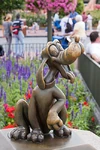 Pluto statue