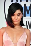 Vanessa Hudgens at AMA.jpg (161 KB) Vanessa Hudgens attending the 2018 American Music Awards.