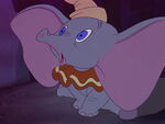 Dumbo-disneyscreencaps.com-5348