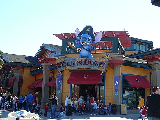 Disney Store, Disney Wiki