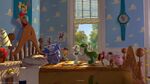 Toystory-disneyscreencaps.com-1922.jpg (331 KB) Mickey on the watch in Andy's room