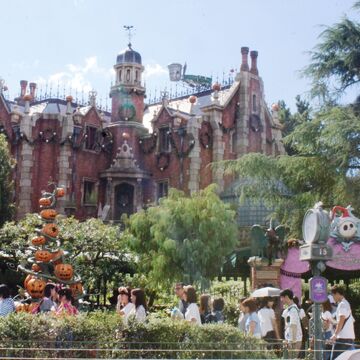 Haunted Mansion Holiday Disney Wiki Fandom Haunted Mansion Holiday Disney Wiki Fandom