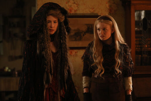 Once Upon a Time - 7x09 - One Little Tear - Photography - Gothel and Rapunzel